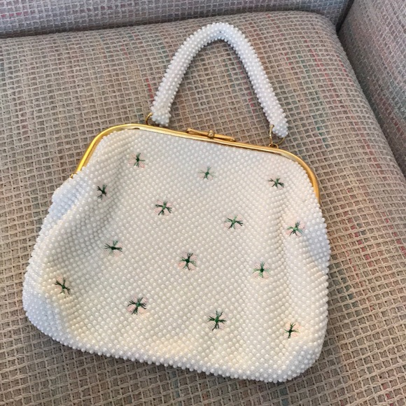 Vintage Handbags - Vintage Beaded Purse